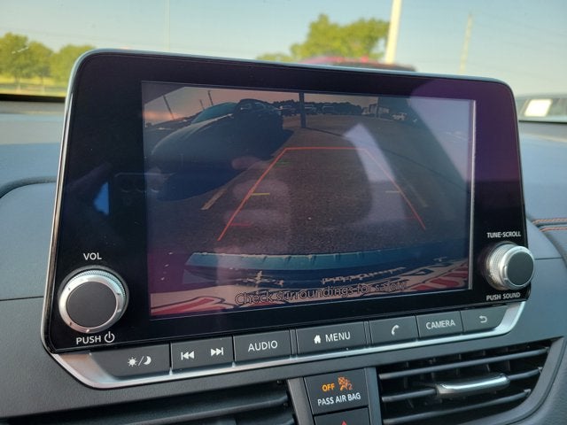 2022 Nissan Altima 2.5 SR