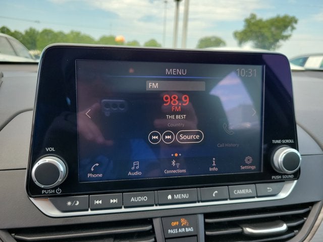 2023 Nissan Altima 2.5 SV