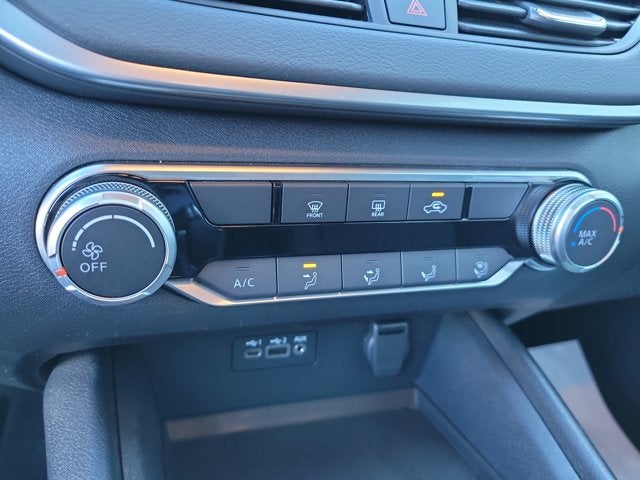 2022 Nissan Altima 2.5 SV