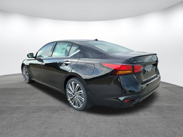2025 Nissan Altima SL