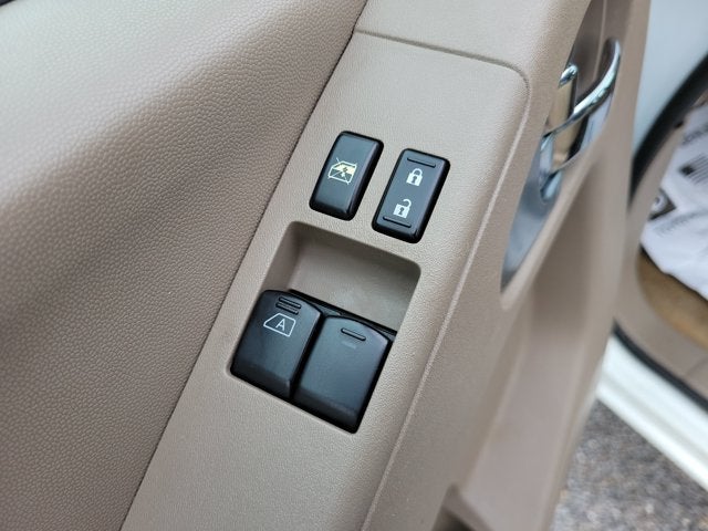 2017 Nissan Frontier SV V6
