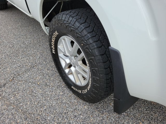 2017 Nissan Frontier SV V6