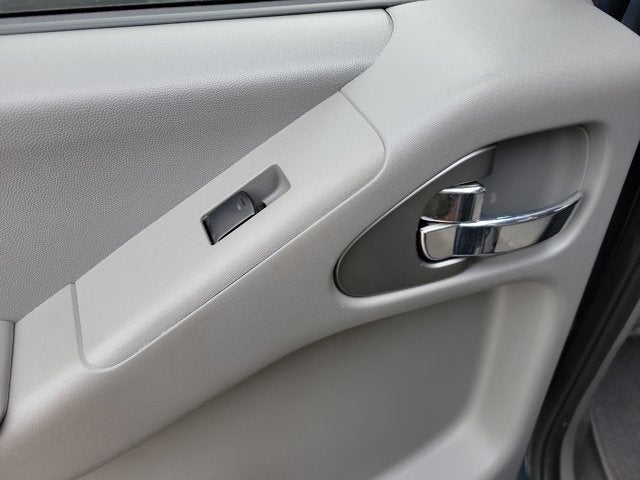 2021 Nissan Frontier SV