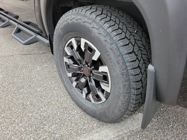 2023 Nissan Frontier PRO-X