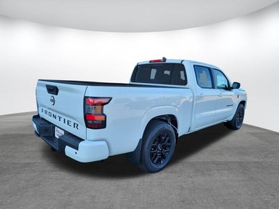 2027 Nissan Frontier SV