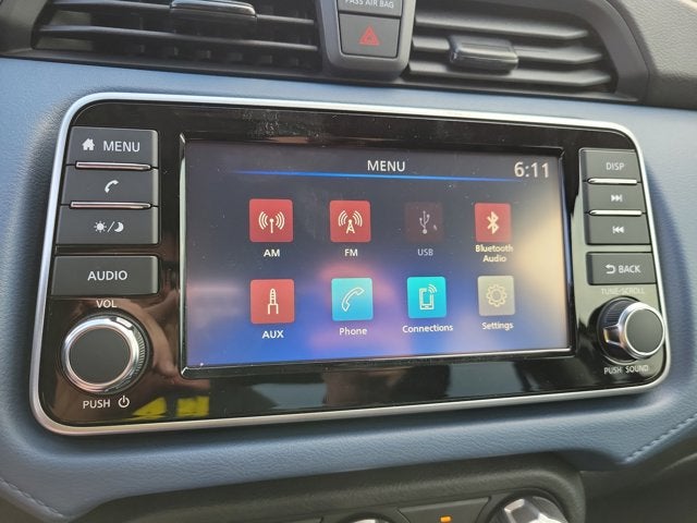 2025 Nissan Versa SV