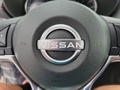 2025 Nissan Versa SR