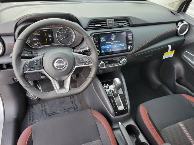 2025 Nissan Versa SR