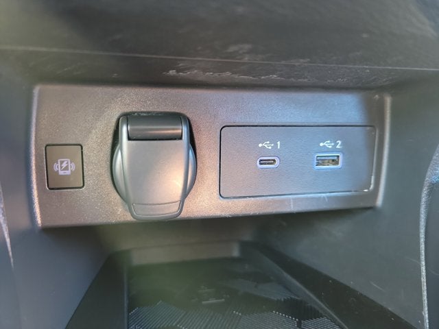 2024 Nissan Versa SR