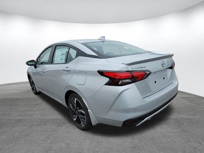 2025 Nissan Versa SR