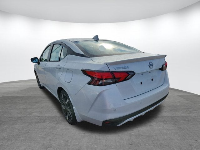 2025 Nissan Versa SR