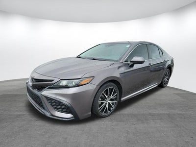 2023 Toyota Camry Hybrid SE Nightshade