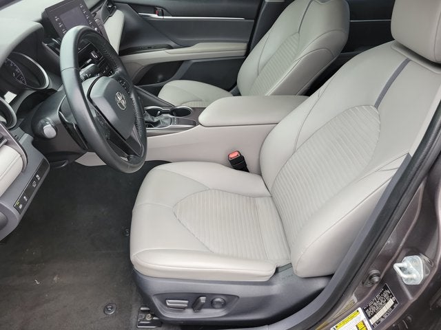 2023 Toyota Camry Hybrid SE Nightshade