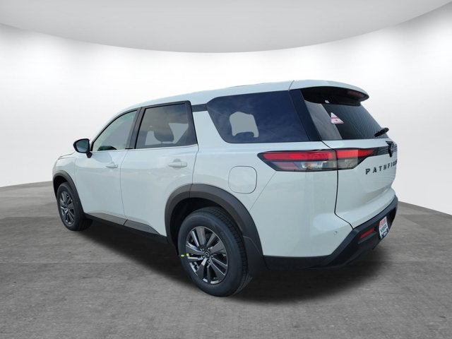 2026 Nissan Pathfinder S