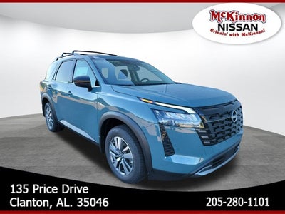 2026 Nissan Pathfinder SL