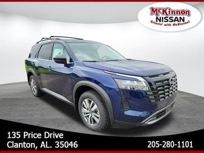 2026 Nissan Pathfinder SL