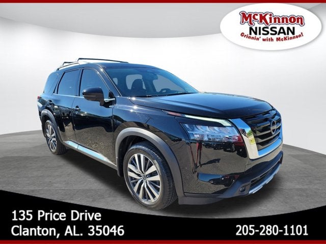 2022 Nissan Pathfinder Platinum