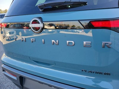 2026 Nissan Pathfinder Platinum