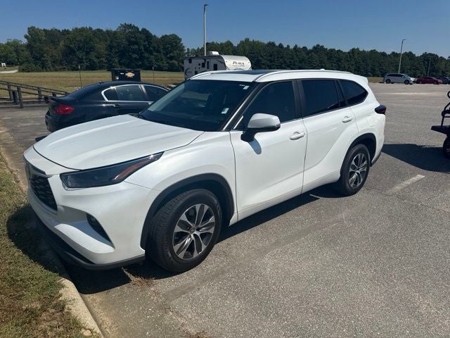 2023 Toyota Highlander XLE