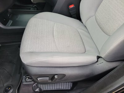 2025 Toyota Sienna LE