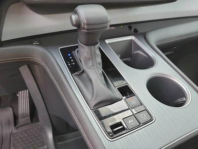 2025 Toyota Sienna LE
