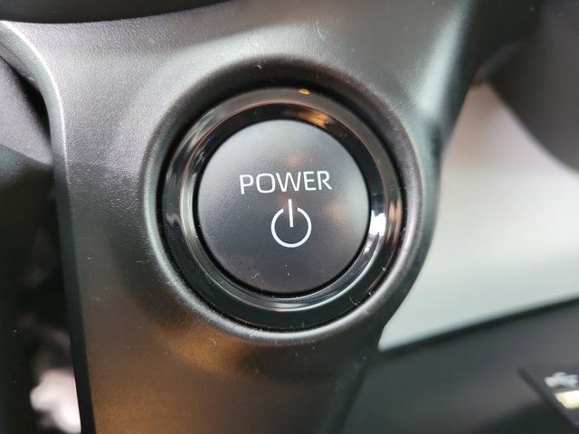 2025 Toyota Sienna LE