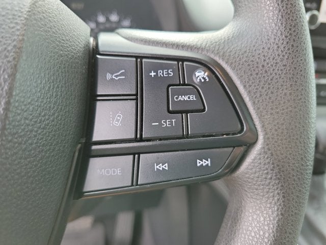 2025 Toyota Sienna LE