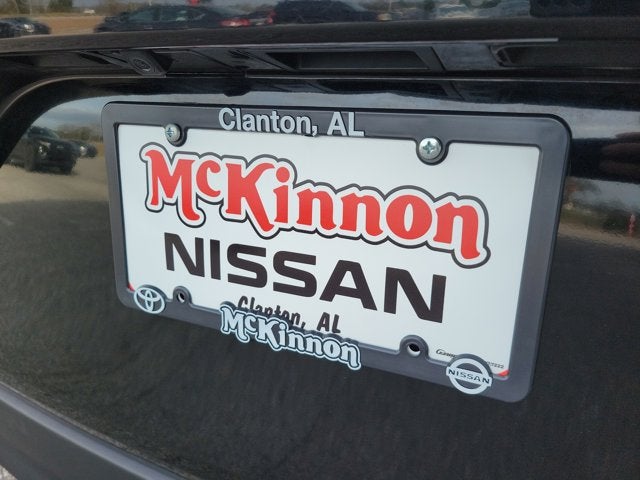 2025 Toyota Sienna LE