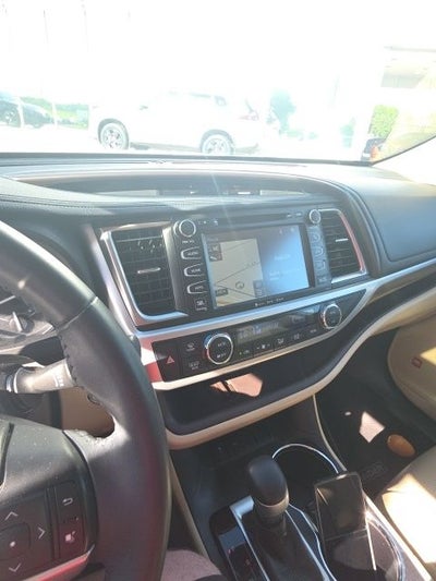 2016 Toyota Highlander Limited