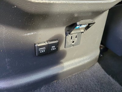 2022 Toyota Tundra 4WD Limited Hybrid