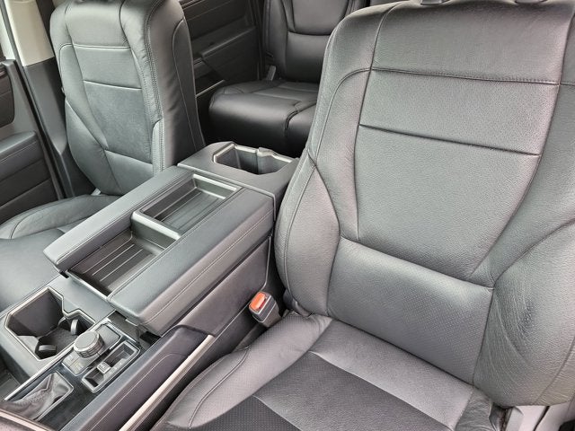 2023 Toyota Tundra 4WD SR5