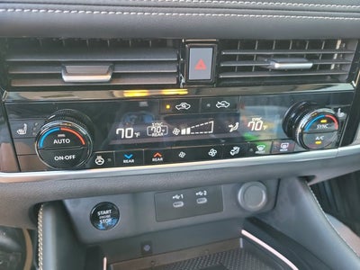 2025 Nissan Rogue Platinum