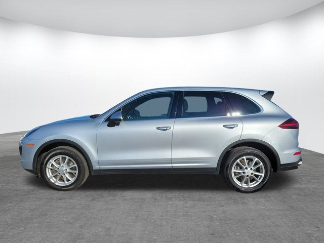 2016 Porsche Cayenne Base